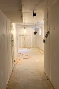 15 Mud & Tape 4 Hallway