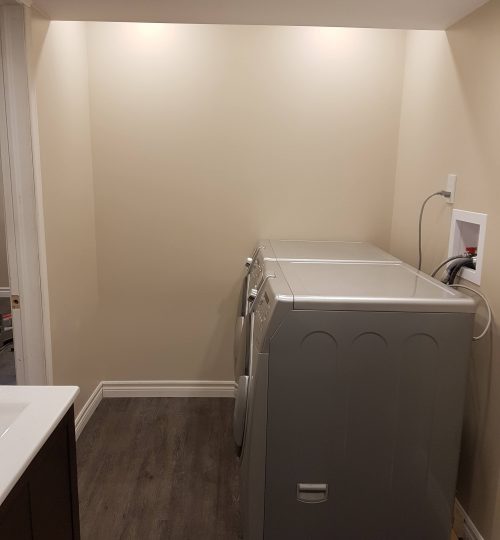 22 Finished laundry room